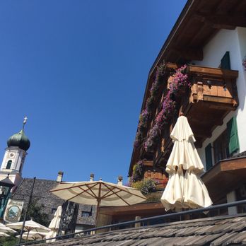 Ammergauer Maxbräu - Outside patio. - German Near Me - Oberammergau, BY Ammergauer Maxbräu - Outside patio. - German Near Me - Oberammergau, BY