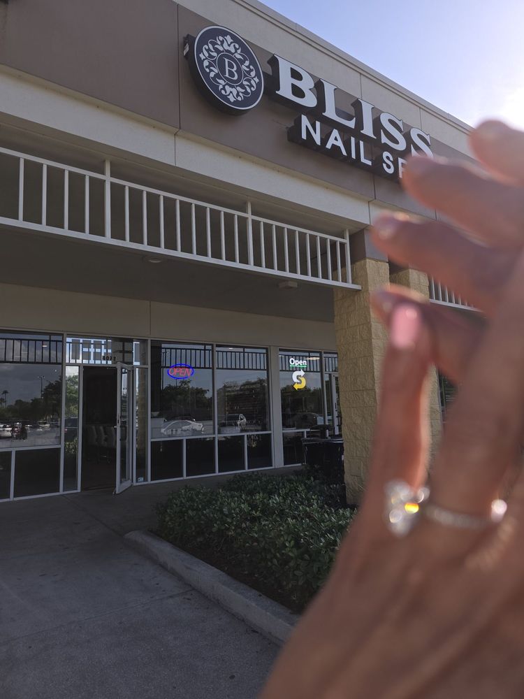 Bliss Nails & Spa Hunter's Creek Image