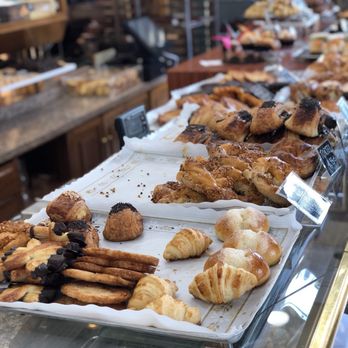 Pastelería Oiartzun - Mini versions of the pastries - Bakeries Near Me - Donostia / San Sebastián, SS
