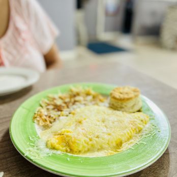 The Broken Egg Cafe - omelet plate - Breakfast & Brunch Near Me - San Antonio, Texas