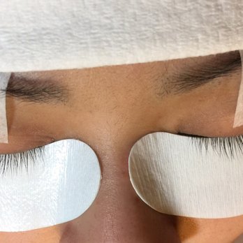 Glow Lashes & Beauty - First time getting lashes!  before picture - Eyelash Service Near Me - Fort Worth, Texas