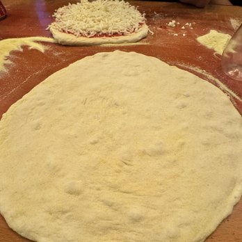 Pummarola Miami Beach - Pizza dough - Pizza Near Me - Miami Beach, Florida Pummarola Miami Beach - Pizza dough - Pizza Near Me - Miami Beach, Florida