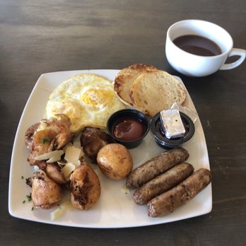 Farm Table - Breakfast platter - Breakfast & Brunch Near Me - Van Nuys, California Farm Table - Breakfast platter - Breakfast & Brunch Near Me - Van Nuys, California