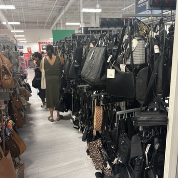 TJ MAXX - Updated April 2025 - 11 Photos - 3499 St Rose Pkwy, Henderson