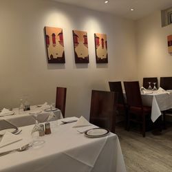 Paradise Indian Restaurant - Inside