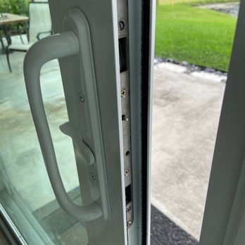 Storm Tight Windows - Inoperable door latches - Windows Installation Near Me - Deerfield Beach, Florida Storm Tight Windows - Inoperable door latches - Windows Installation Near Me - Deerfield Beach, Florida
