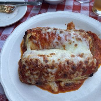 Dan Tana's - Italian Near Me - West Hollywood, California