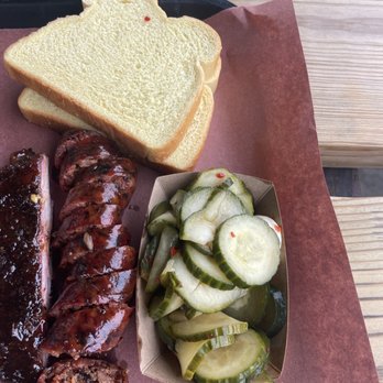la Barbecue - Barbeque Near Me - Austin, Texas