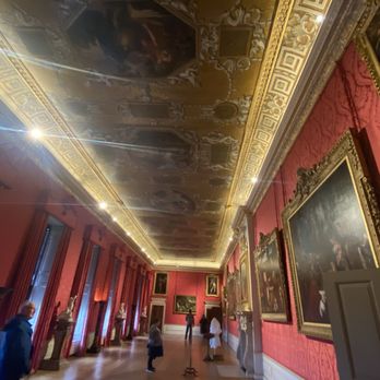 Kensington Palace - Landmarks & Historical Buildings Near Me - London, XGL