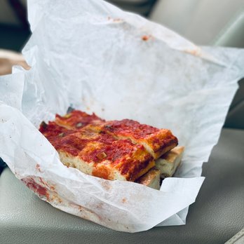 Liguria Bakery - Pizza focaccia - Bakeries Near Me - San Francisco, California