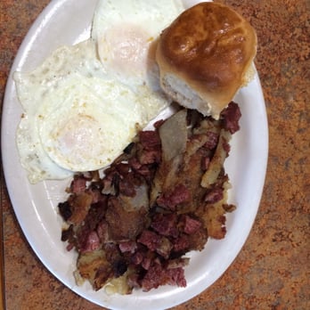 Florida Cracker Kitchen - Cowboy Classic- homemade corn beef hash!! - Southern Near Me - Brooksville, Florida
