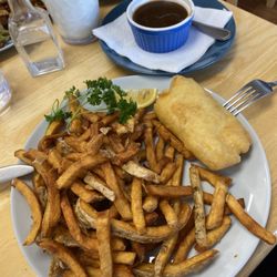 Atlantis Fish & Chips - Fish & chips.