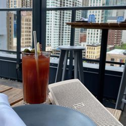 Bar Avec - Bloody Mary