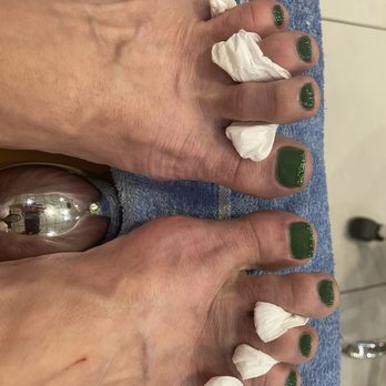 Bella Nails - Toes by Helen - Nail Salons Near Me - La Quinta, California