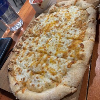 Escape Craft Brewery - Cheesey Pizza - Breweries Near Me - Redlands, California Escape Craft Brewery - Cheesey Pizza - Breweries Near Me - Redlands, California