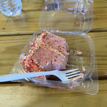 Brown Shuga Bakery - Strawberry Crumble - Desserts Near Me - Bolingbrook, Illinois