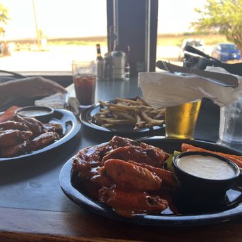 The Cliff Dwellers Restaurant - Buffalo wings and sweet desert heat wings - New American Near Me - Marble Canyon, Arizona The Cliff Dwellers Restaurant - Buffalo wings and sweet desert heat wings - New American Near Me - Marble Canyon, Arizona