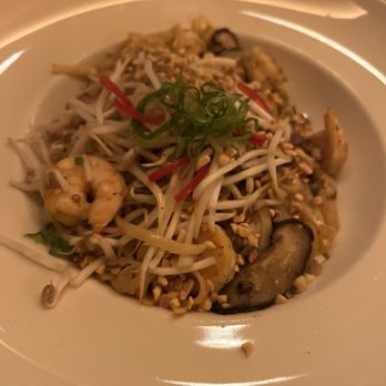 The Cheesecake Factory - Noodles with shrimp - Desserts Near Me - Chicago, Illinois The Cheesecake Factory - Noodles with shrimp - Desserts Near Me - Chicago, Illinois