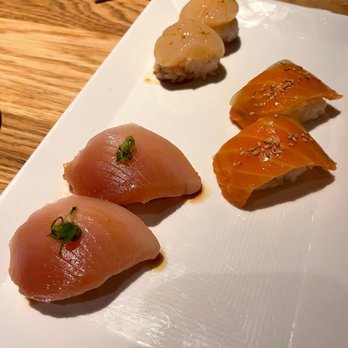 SUGARFISH | Flatiron - Albacore Sushi (2-Pc), Salmon Sushi (2-Pc), Hokkaido Sea Scallops - Sushi Bars Near Me - New York, New York