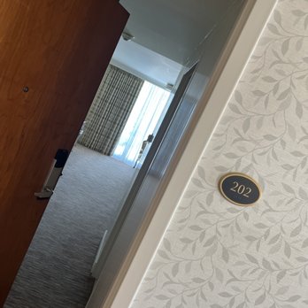 Little America Hotel & Resort - Cheyenne - Room 202. - Hotels Near Me - Cheyenne, Wyoming Little America Hotel & Resort - Cheyenne - Room 202. - Hotels Near Me - Cheyenne, Wyoming