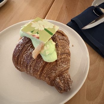 Diane’s Place - Drool should be its name - Cafes Near Me - Minneapolis, Minnesota