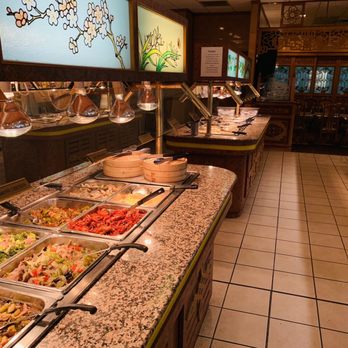 King Dragon - the buffet area of a restaurant - Chinese Near Me - Gallup, New Mexico King Dragon - the buffet area of a restaurant - Chinese Near Me - Gallup, New Mexico