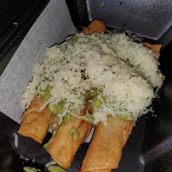 Señor Taco - Three rolled. Best choice - Mexican Near Me - Goodyear, Arizona