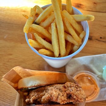 Preston's - A Burger Joint - Gluten free bun with the Honey's Chicken Sandwich - Burgers Near Me - Columbus, Ohio Preston's - A Burger Joint - Gluten free bun with the Honey's Chicken Sandwich - Burgers Near Me - Columbus, Ohio