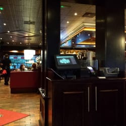 TGI Fridays - Inside TGI Friday