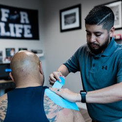 Vertical Wellness - Rocktape Kinesiology Taping