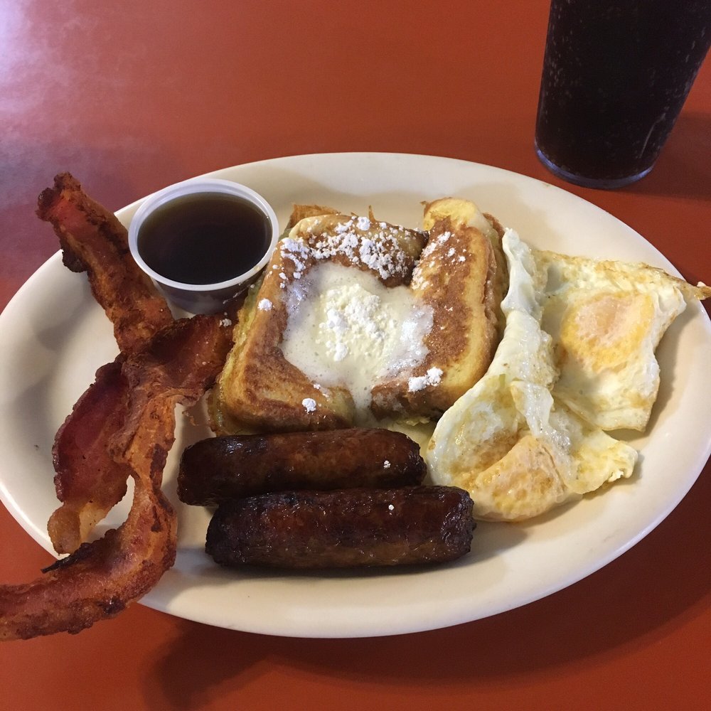Callie's Cafe - French Toast HI -- bacon and sausage are great! this isn't Denny's crumby meats... - American Near Me - Orem, Utah