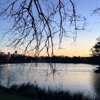 Lake Cliff Park - Parks Near Me - Dallas, Texas
