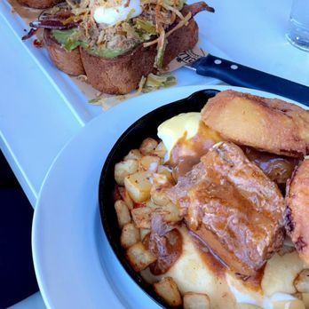 Hash Kitchen Arcadia - Avocado toast and Hangover Hash - Breakfast & Brunch Near Me - Phoenix, Arizona