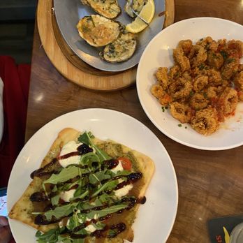 Hot Tuna - Flatbread, calamari, and oysters Rockefeller - Bars Near Me - Virginia Beach, Virginia Hot Tuna - Flatbread, calamari, and oysters Rockefeller - Bars Near Me - Virginia Beach, Virginia