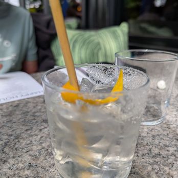 Earls Kitchen + Bar - Canadian (New) Near Me - Surrey, British Columbia Earls Kitchen + Bar - Canadian (New) Near Me - Surrey, British Columbia