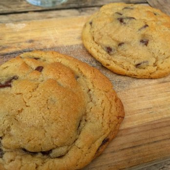 Tiny Boxwoods - Chocolate chip cookies - New American Near Me - Houston, Texas Tiny Boxwoods - Chocolate chip cookies - New American Near Me - Houston, Texas