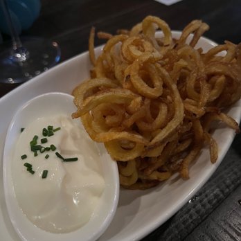 Uvae Kitchen & Wine Bar - Wine Bars Near Me - Chicago, Illinois Uvae Kitchen & Wine Bar - Wine Bars Near Me - Chicago, Illinois