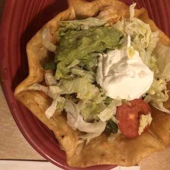 Mi Ranchito - Fajita taco salad - Mexican Near Me - University City, Missouri Mi Ranchito - Fajita taco salad - Mexican Near Me - University City, Missouri