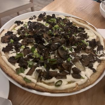 Christopher's Kitchen - Mushroom truffle pizza - Vegan Near Me - Palm Beach Gardens, Florida