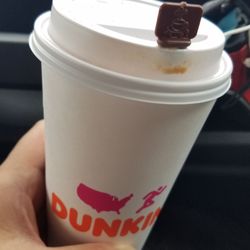 Dunkin' - Hot mocha cappuccino