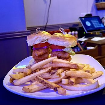 Ouros - Shrimp po-boy - Comfort Food Near Me - Jim Thorpe, Pennsylvania