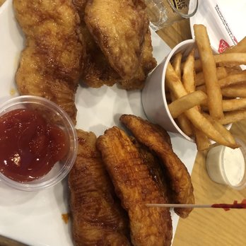 Bonchon Schaumburg - 8 Pieces Chicken Strips Lunch Special w/ Fries (fries were great) - Korean Near Me - Schaumburg, Illinois