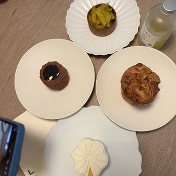 Lysee - tart, vic, lysee, kouign aman - Desserts Near Me - New York, New York Lysee - tart, vic, lysee, kouign aman - Desserts Near Me - New York, New York