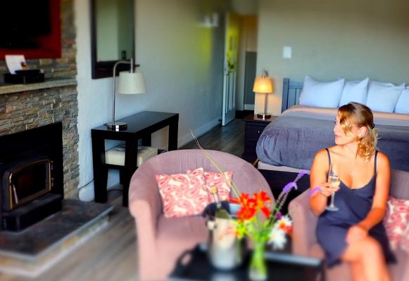 Galiano Oceanfront Inn and Spa by null