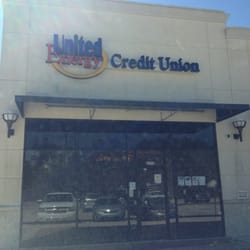 United Energy Credit Union - Plenty of parking & easy to get to off of 1960 E.