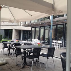 Cultuur Cafe - Gezellig nog buiten op terras in oktober... Wat moet een mens nog meer?!