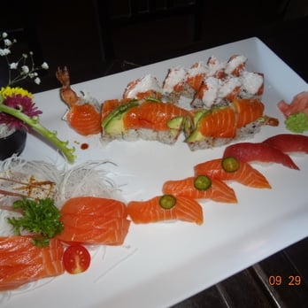 Akai Sushi - Japanese Near Me - Toronto, Ontario
