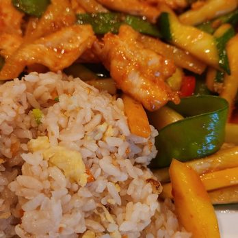 Saisaki - Asian mango with chicken - Sushi Bars Near Me - Newport News, Virginia