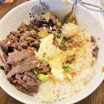 The Bite Of Korea - Bulgogi Bowl - needs some sauce of Some sort - Korean Near Me - Tucker, Georgia The Bite Of Korea - Bulgogi Bowl - needs some sauce of Some sort - Korean Near Me - Tucker, Georgia