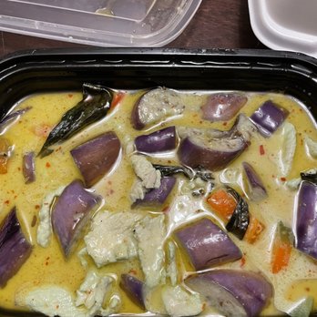 Kwan Thai - Thai Near Me - Pearl River, New York